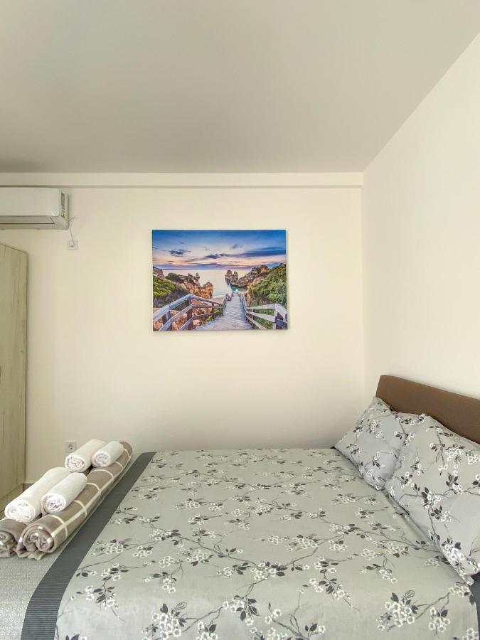 Monika Apartment