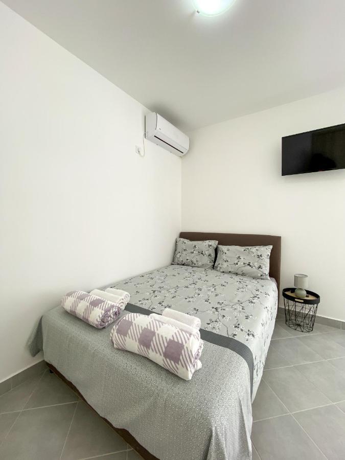 Monika Apartment